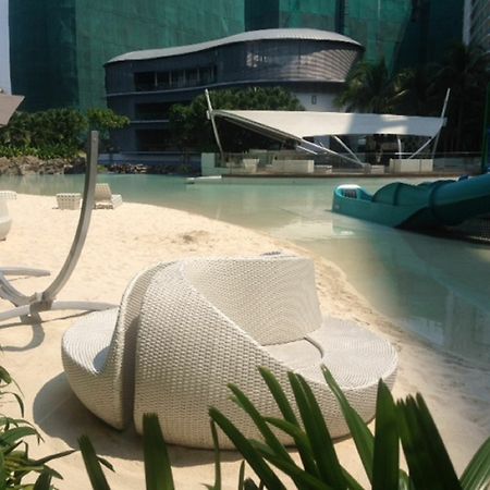 Lemco @ Azure Urban Resort Residences Paranaque City Exterior foto